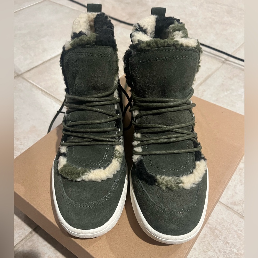 - Steve Madden Womens Debora Green Suede Casual and Fashion Sneakers Shoes…